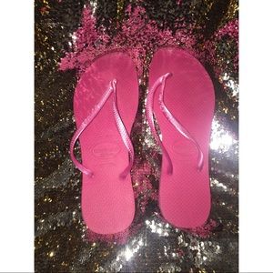 HAVAIANAS Flip Flops ( PINK ) - Slim Straps